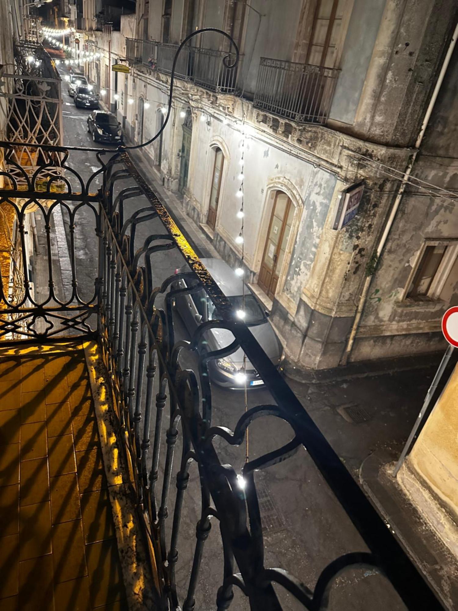 Casa Betulla Di Palazzo Biondi Vila Giarre Exterior foto